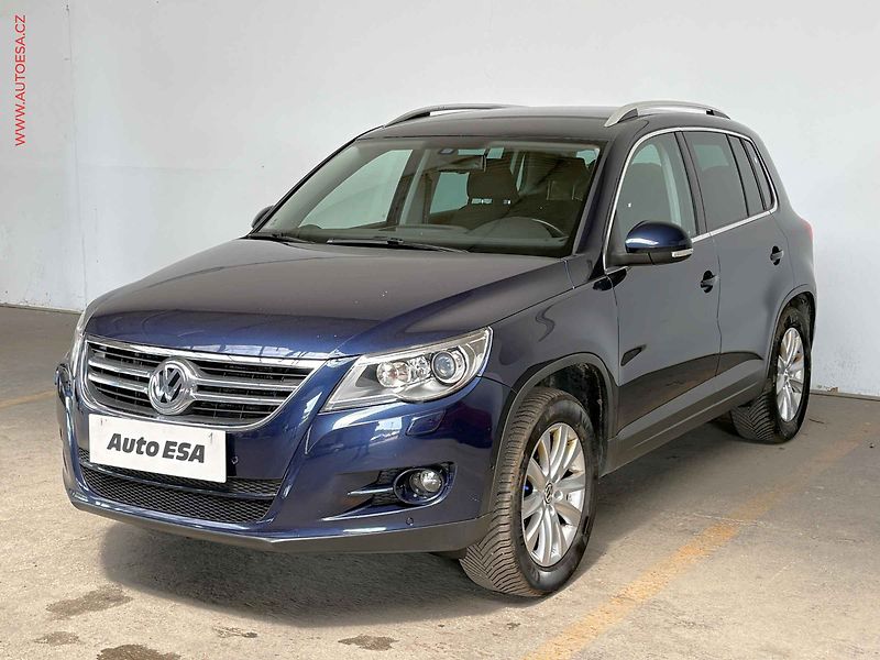 Volkswagen Tiguan (2010) 2.0 TDi 4x4, Team, bixen, - fotka 3 z 15