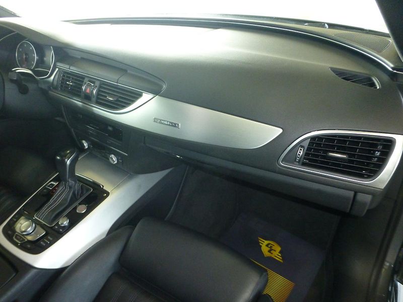 Audi A6 (2016) Avant 3,0TDI*XENON**VYHŘ.S***Q - fotka 21 z 26
