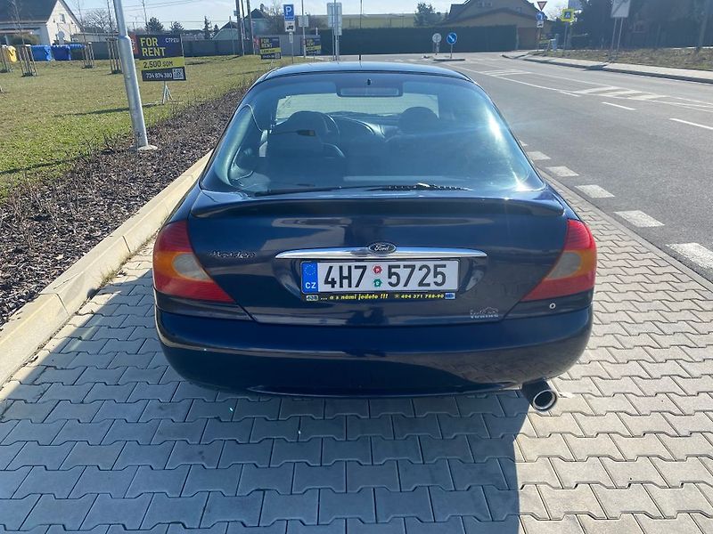 Ford Mondeo (1998) - fotka 6 z 40