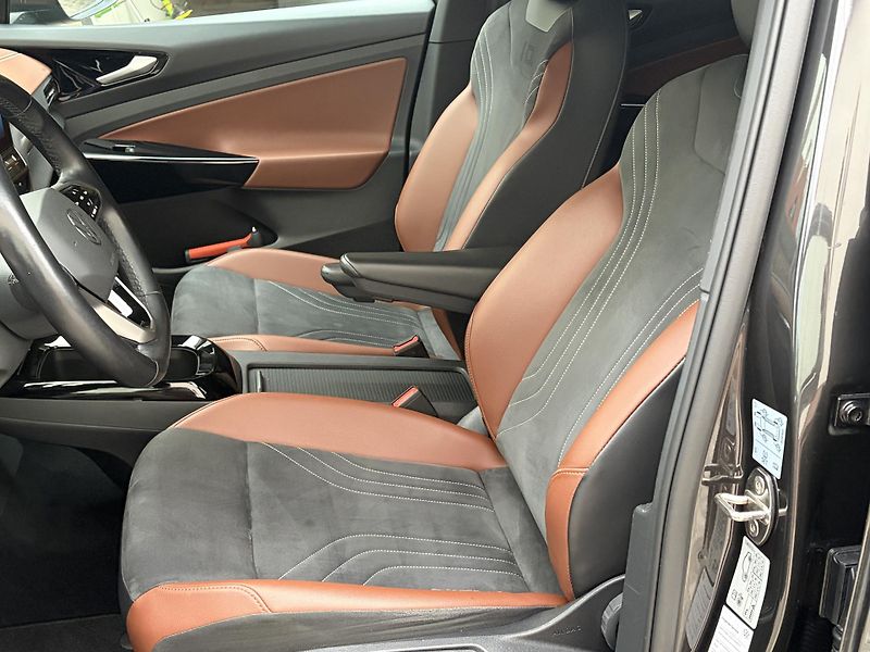 Volkswagen ID.4 (2021) Pro, 77kwh,p.kamera,Matrix - fotka 5 z 14