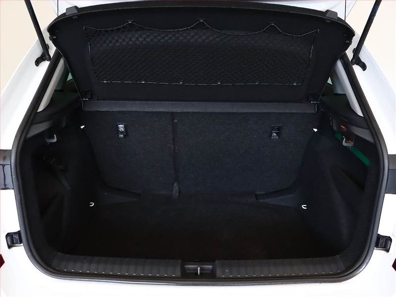 Škoda Kamiq (2023) Style 1.5 TSI - fotka 12 z 20