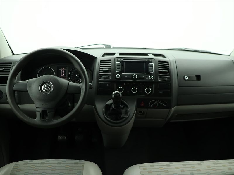 Volkswagen Transporter 2.0 TDI 103kW Comfortline 6.M - fotka 15 z 22