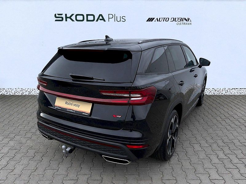 Škoda Kodiaq (2026) 2.0 TSI 195kW 4x4 DSG RS - fotka 2 z 35