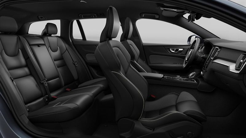 Volvo V60 (2026) T6 BRIGHT PLUS AUT - fotka 10 z 11