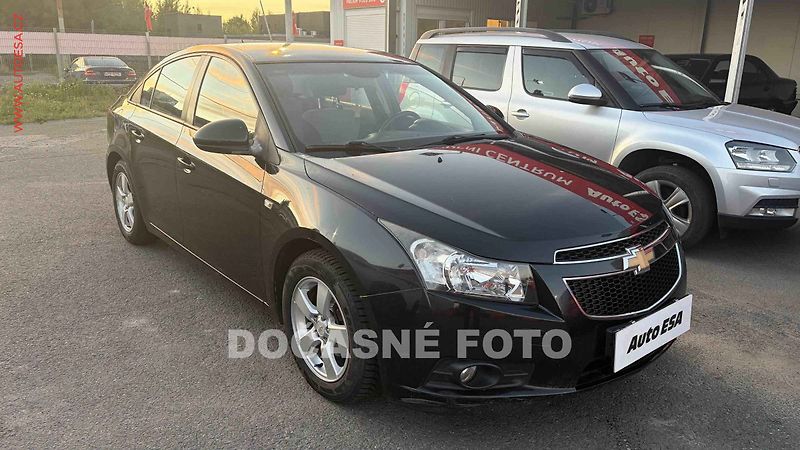 Chevrolet Cruze (2012) 1.6i, ČR - fotka 1 z 3