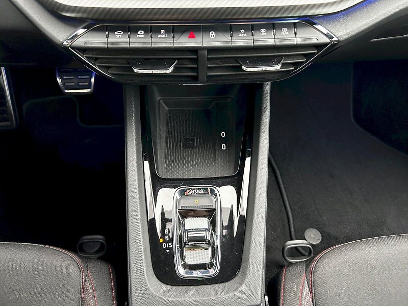Škoda Octavia (2024) Combi 2.0 TDI 147kW DSG 4x4 RS - fotka 23 z 35