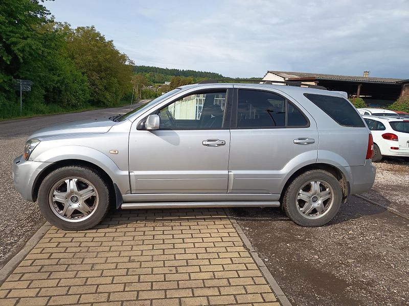 Kia Sorento (2007) 2.5 VGT tažné na 3t. - fotka 12 z 46