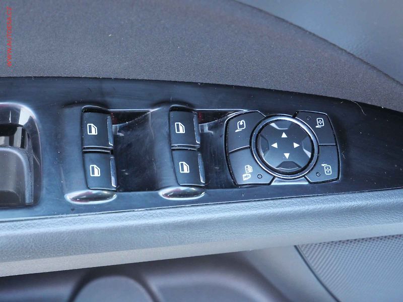 Ford Mondeo (2016) 1.5 EB, ČR, Trend - fotka 11 z 22