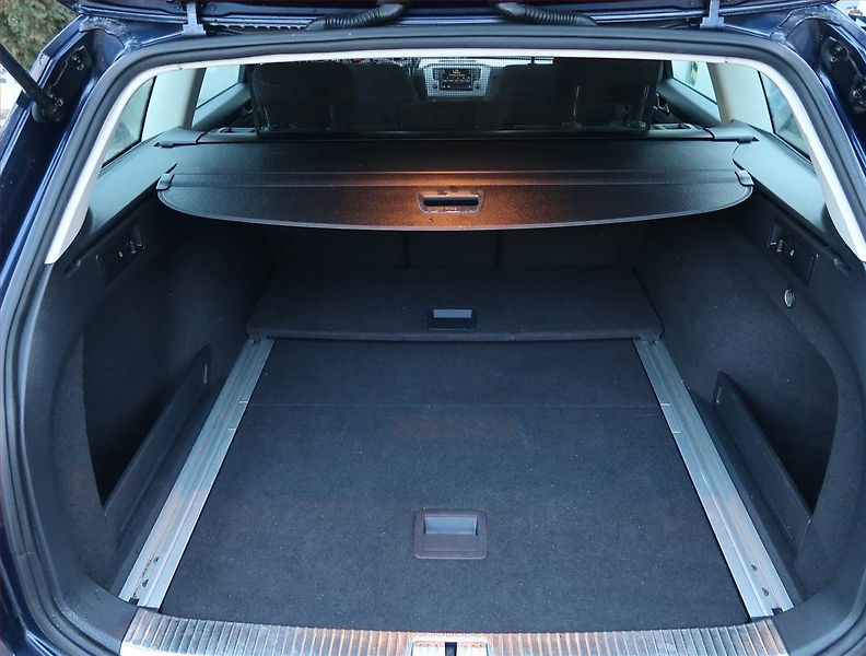 Volkswagen Passat (2017) 2.0 TDI, Automat, Serv.kniha - fotka 14 z 22