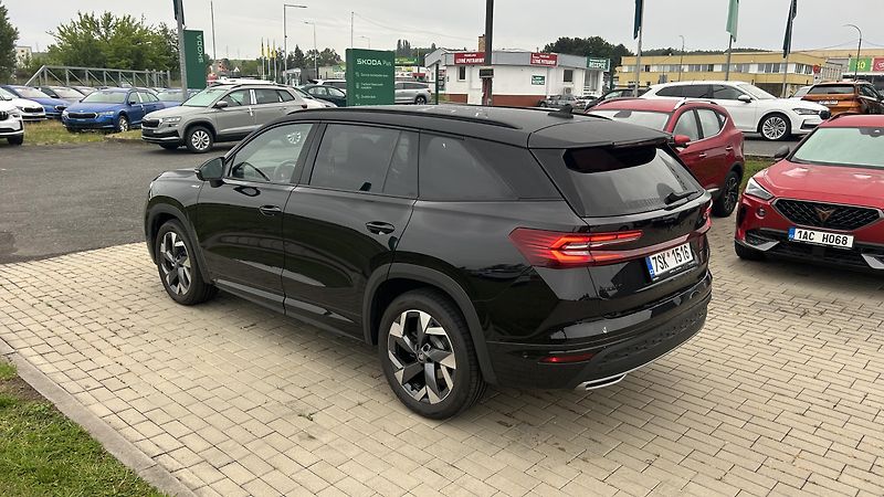 Škoda Kodiaq 2.0 TDI 142kW 4x4 Sportline  - fotka 3 z 16
