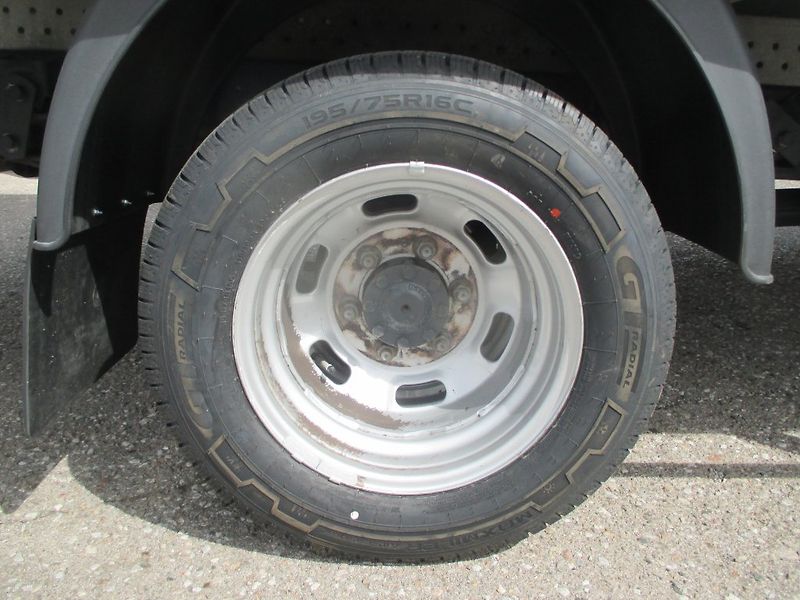 Iveco Daily 35C16, 2,3l, 8 palet HČ - fotka 25 z 26