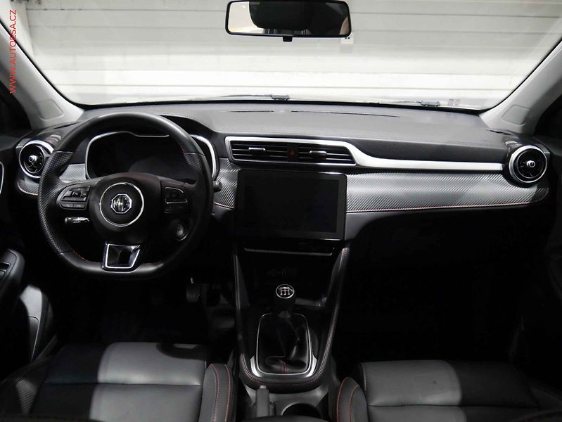 MG ZS (2024) 1.5, ČR, servis.kniha - fotka 8 z 22