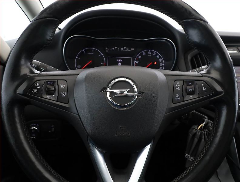Opel Zafira (2017) 2.0 CDTI, 7 míst, Kůže, Navi - fotka 8 z 20