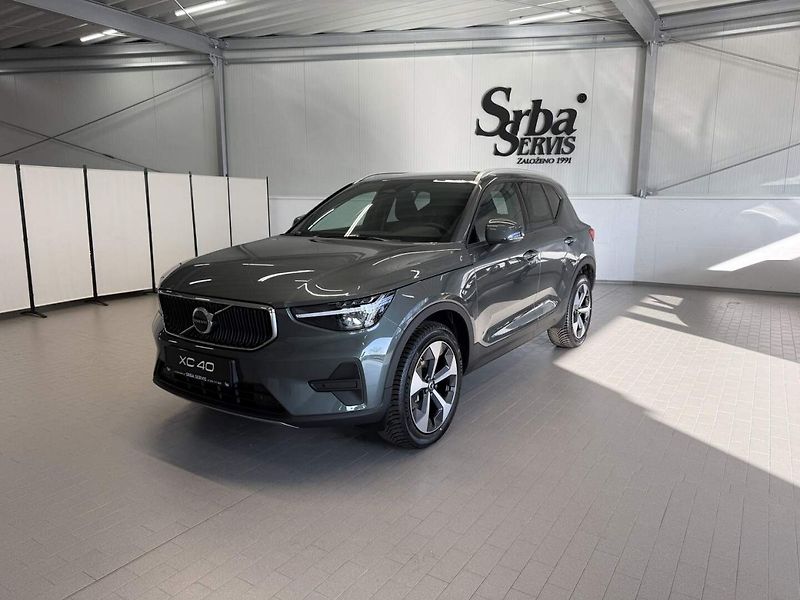 Volvo XC40 (2026) B3 2.0L 163 HP AT7 FWD CORE - fotografie inzerátu