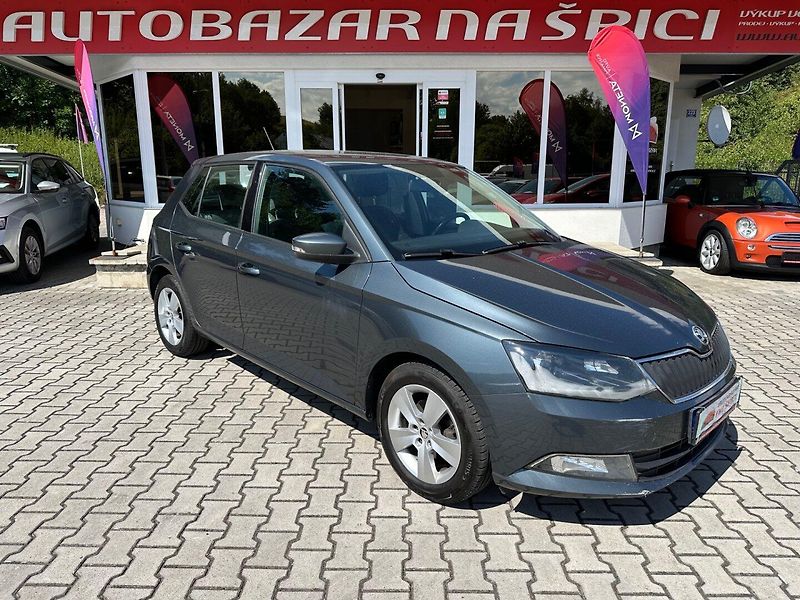 Škoda Fabia 1,2TSI 66kW - fotka 2 z 19