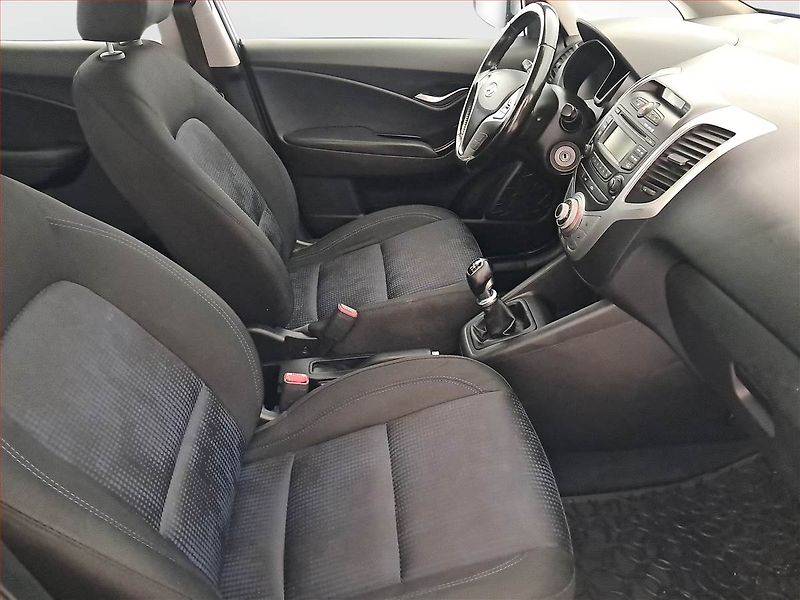 Hyundai ix20 (2014) 1.6 CVVT, ČR,1.maj, Serv.kniha - fotka 9 z 18