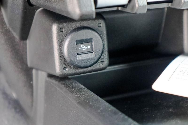 Suzuki Jimny (2025) Ve verzi Full Option - fotka 19 z 28