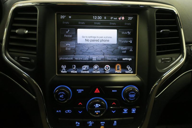 Jeep Grand Cherokee (2016) 3.0TD V6 140 kW ČR VZDUCH - fotka 28 z 50