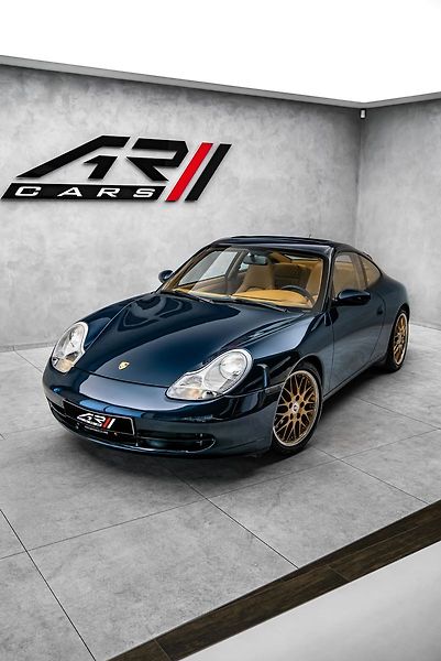 Porsche 911 911 Carrera 996 - fotka 8 z 19