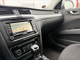 Škoda Superb 2,0 TDI PO ROZVODECH, NOVÁ STK - náhled 13