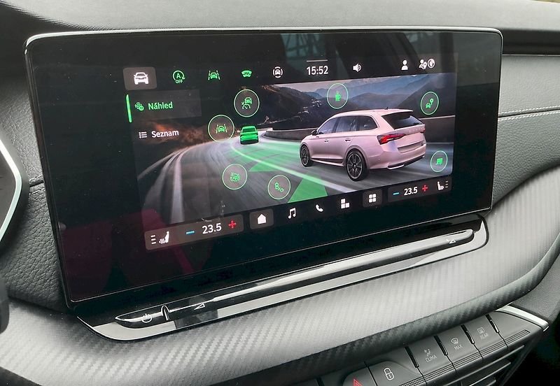 Škoda Octavia (2026) Combi 2.0 TDI DSG Sportline - fotka 35 z 38