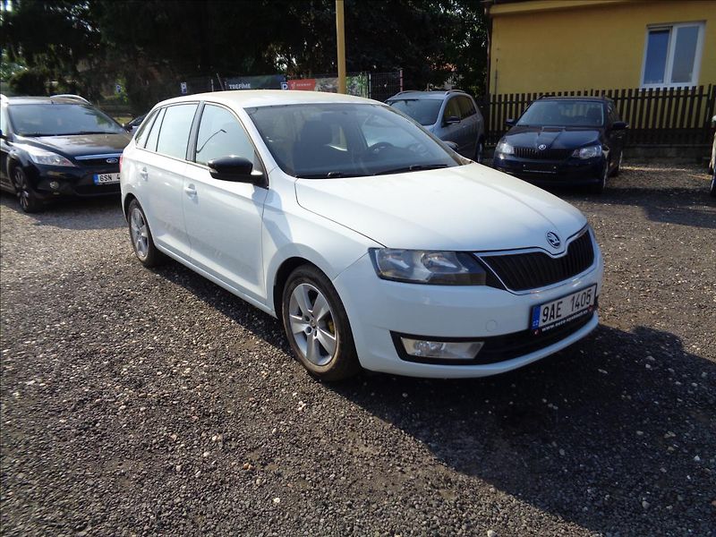 Škoda Rapid 1,2 - fotka 1 z 13