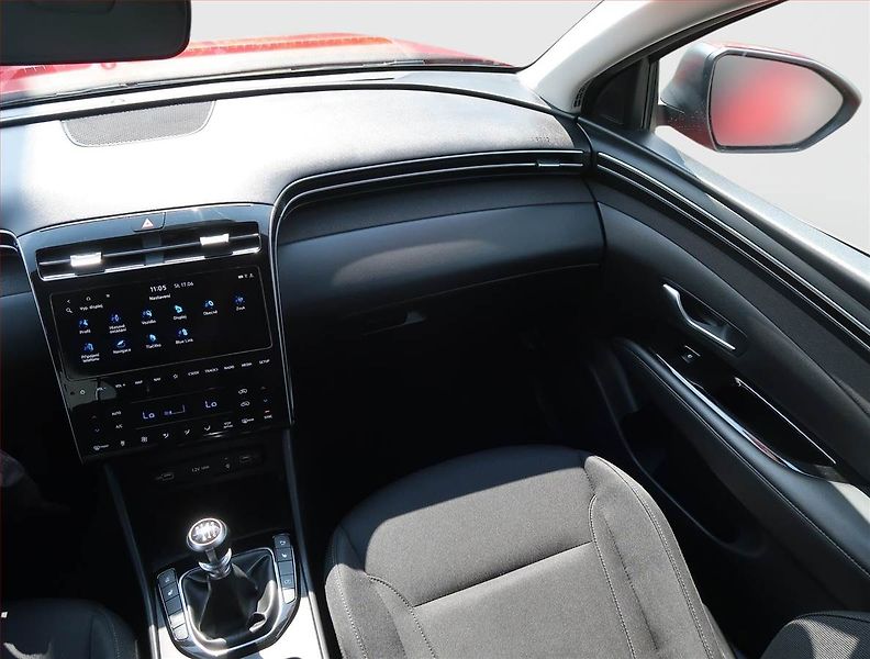 Hyundai Tucson (2021) 1.6 T-GDI - fotka 8 z 18
