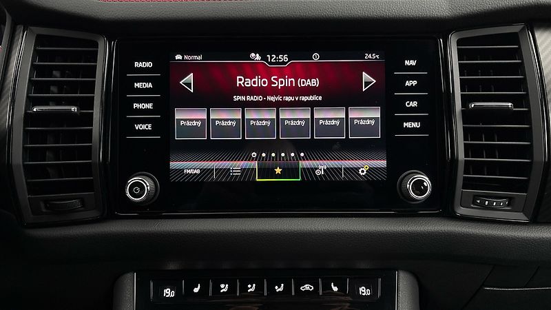Škoda Kodiaq 2.0 TSI DSG 4x4 RS - fotka 11 z 30