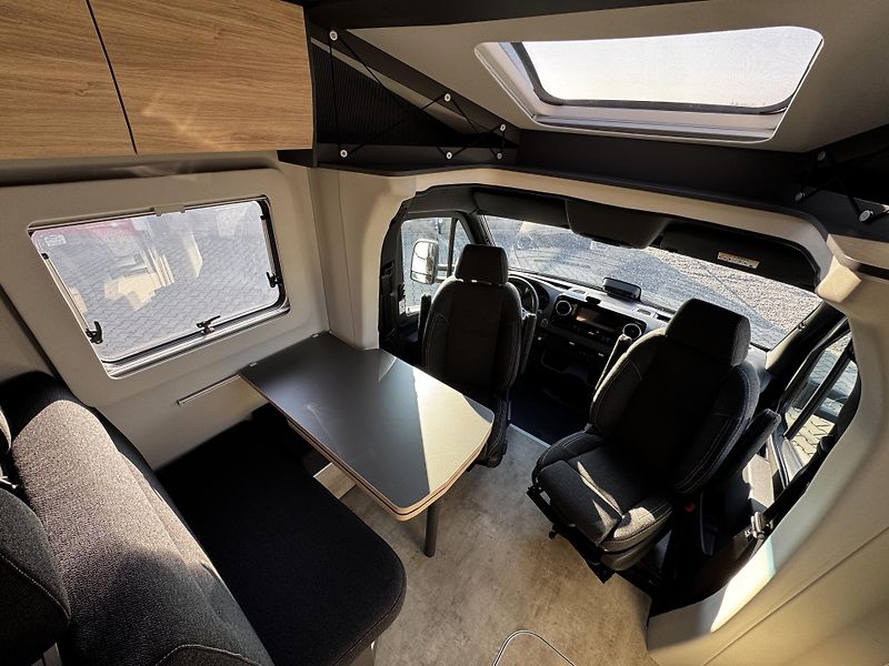 Frankia (2026) NEO MT 7GDK - MB 2,0l/170 HP - fotka 29 z 62