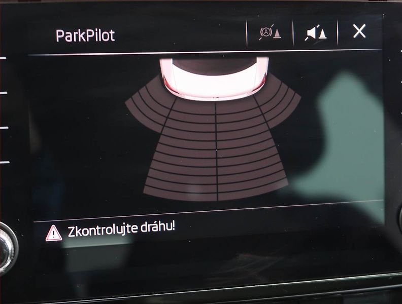 Škoda Octavia (2019) Ambition Plus 1.6 TDI - fotka 18 z 21