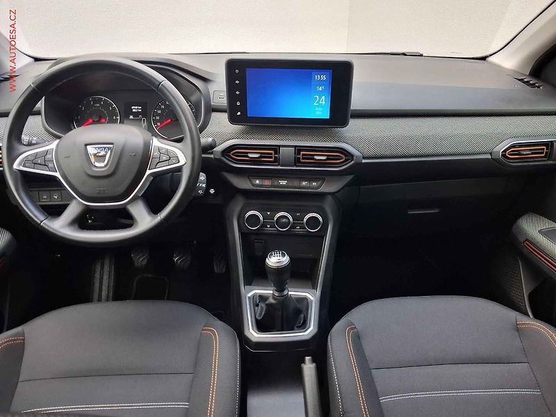Dacia Sandero (2021) 1.0 TCe, Stepway, LED, kamera - fotka 8 z 15