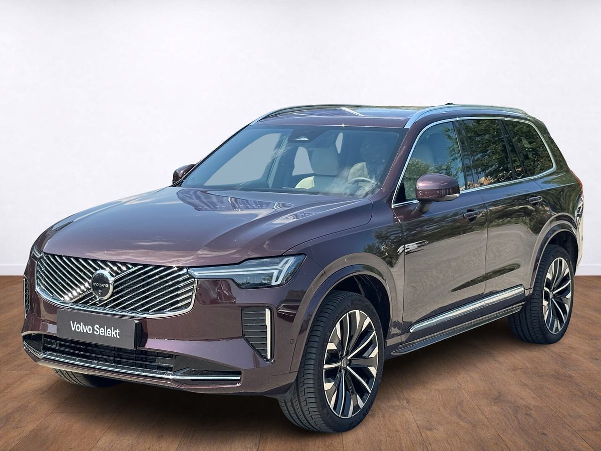 Volvo XC90 PLUS T8, 360°, VZDUCH, 335kW