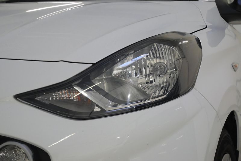 Hyundai i10 - fotka 9 z 26