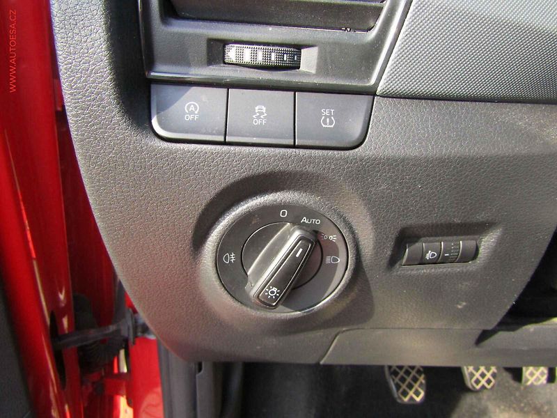 Škoda Fabia (2020) 1.0MPi, 1.maj,ČR, AC, 1 - fotka 12 z 14