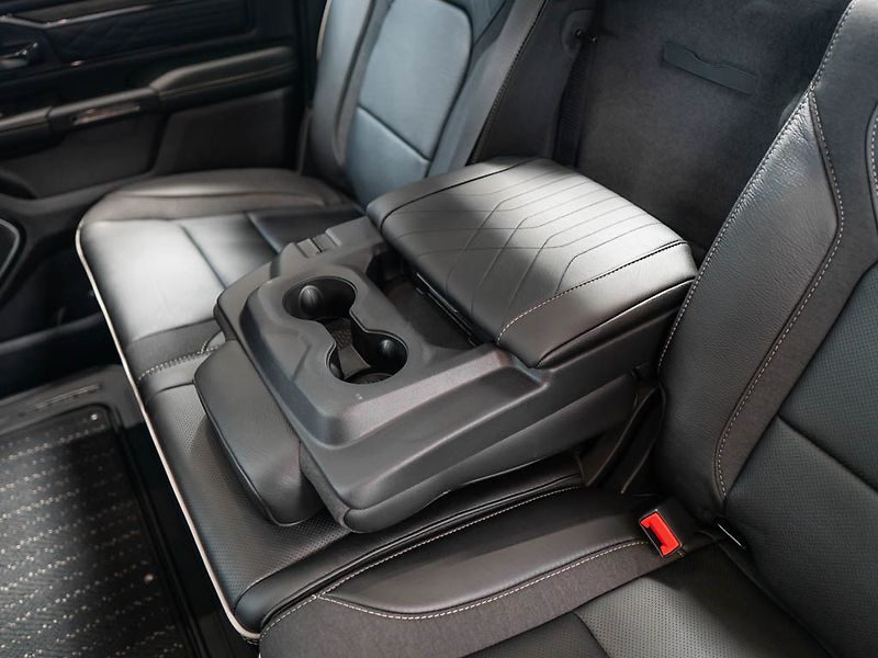 Dodge RAM (2026) 5.7 HEMI V8 Limited 2026 LPG - fotka 44 z 50