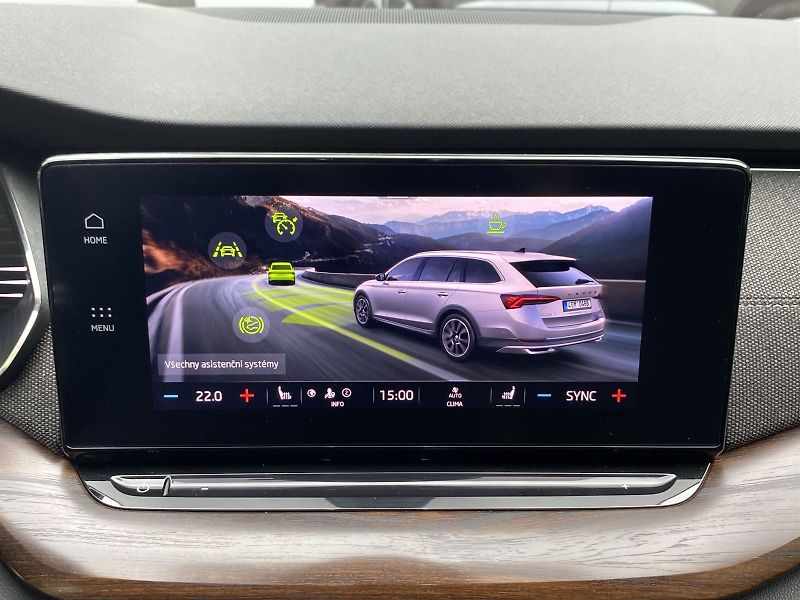 Škoda Octavia (2022) Combi 2.0 TDI 4x4 DSG Scout - fotka 15 z 37