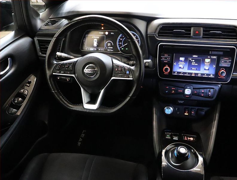 Nissan Leaf (2018) 40 kWh, SoH 87%, Automat - fotka 7 z 28