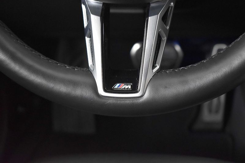 BMW X1 xDrive23d ///M*TAŽNÉ*KESSY* - fotka 21 z 49