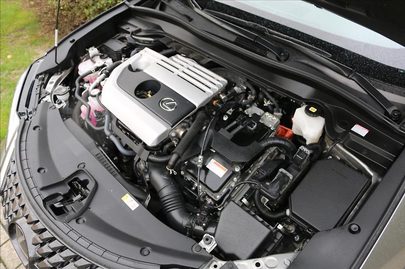 Lexus UX 250h 2,0 HEV, DSG, 1.Maj.  UX - fotka 59 z 64