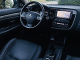 Mitsubishi Outlander 2.2D 4x4 7MÍST KAMERA SERVISKA - náhled 25
