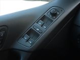 Volkswagen Tiguan (2010) 2.0 TDI, 4X4, Tempomat - náhled 21