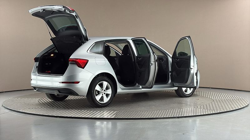 Škoda Scala 1.0 TSI Style - fotka 6 z 25