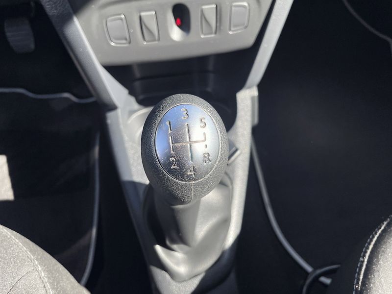 Dacia Sandero (2018) 1.0 SCe,54kW,ČR,Klima - fotka 18 z 28