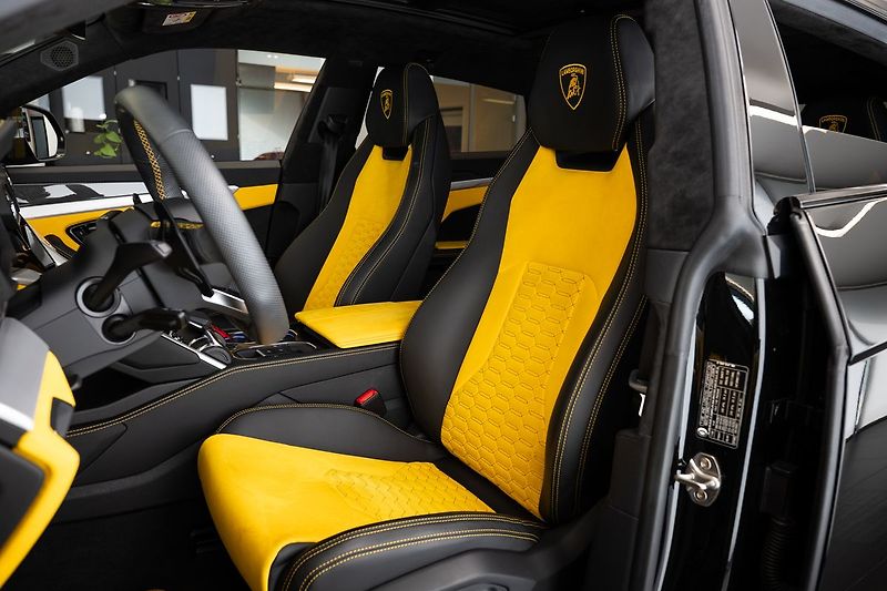 Lamborghini Urus Bang&Olufsen/360/Pano - fotka 13 z 27