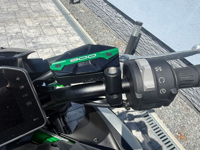 Kawasaki - fotka 19 z 24