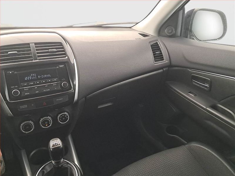 Citroën C4 Aircross (2014) 1.6 HDi, Serv.kniha - fotka 8 z 17