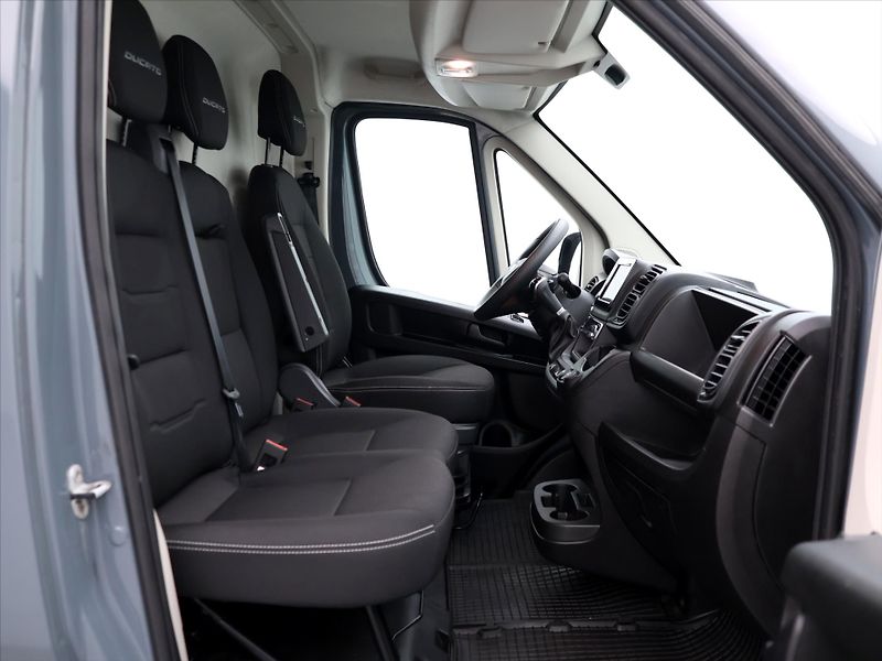 Fiat Ducato 2,2 MTJ 35 L4H3 MAXI automat - fotka 12 z 38
