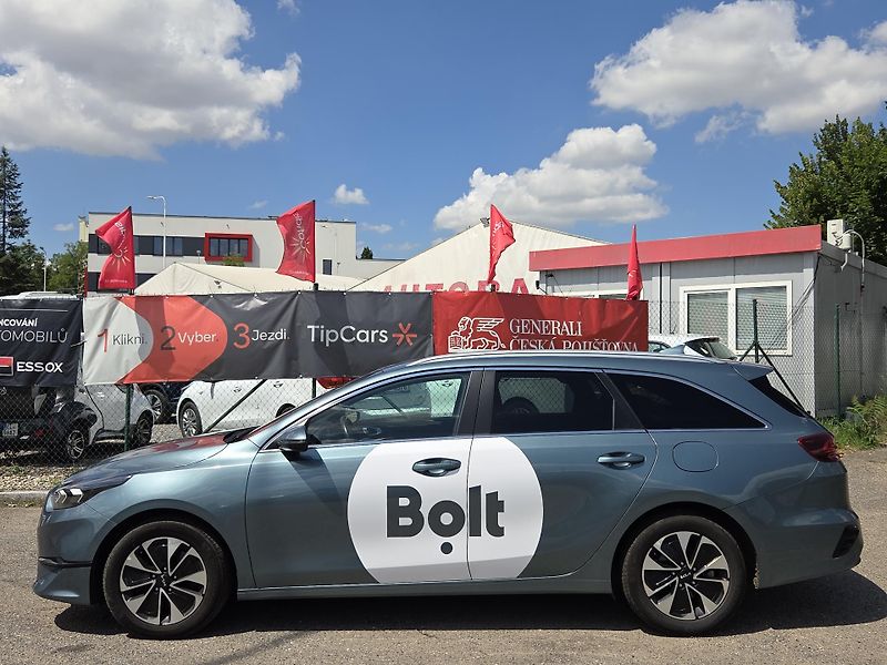 Kia Ceed PRONÁJEM TAXI S ODKUPEM - fotka 8 z 12