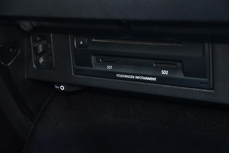 Volkswagen Passat 2.0 TDi CR DSG COMFORTLINE, TZ - fotka 41 z 50