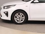 Kia Ceed (2022) Fresh 1.6 CRDi MHEV, ČR,1.maj - náhled 14
